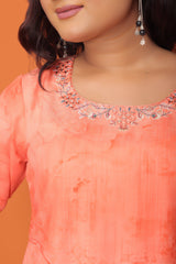 "Peach Blossom Elegance ā Hand-Painted Floral 3Pc Readymade Suit Set"